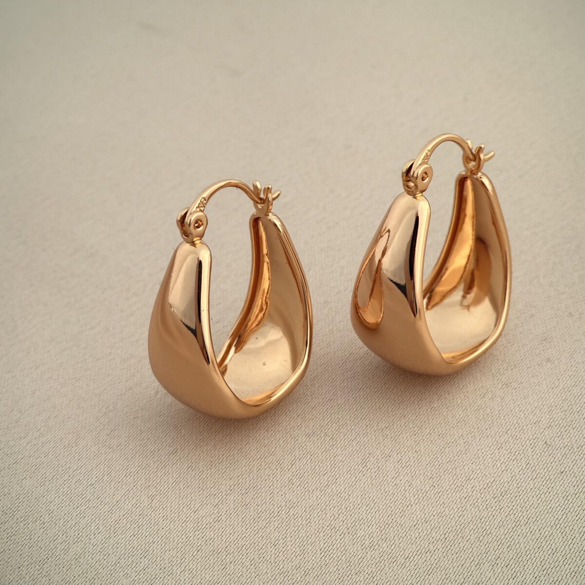 گوشواره اشکی ژوپینگ مدل X000464555 - دیدی کالا | DiDikala