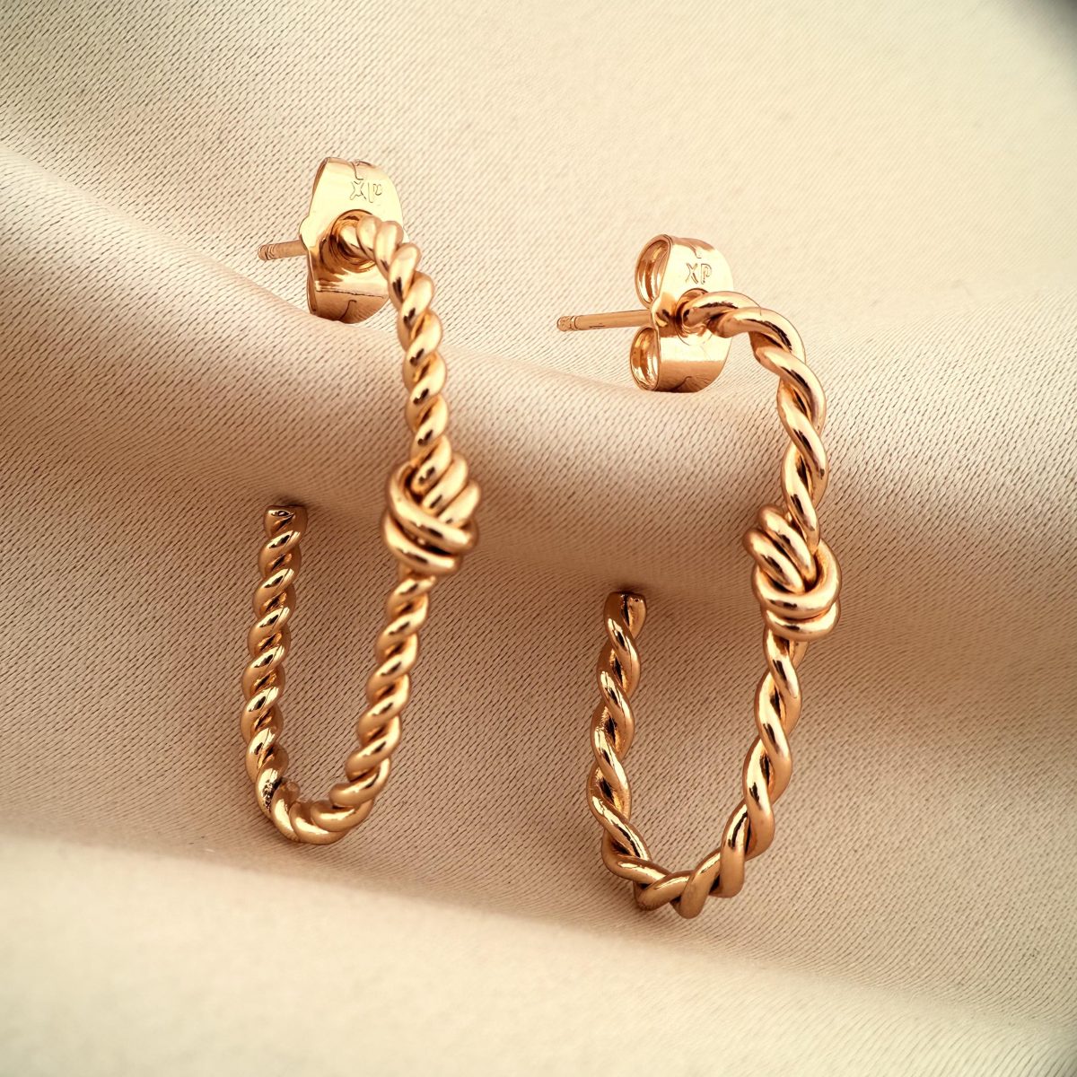 گوشواره گره‌پیچ ژوپینگ مدل X000966760 - دیدی کالا | DiDikala
