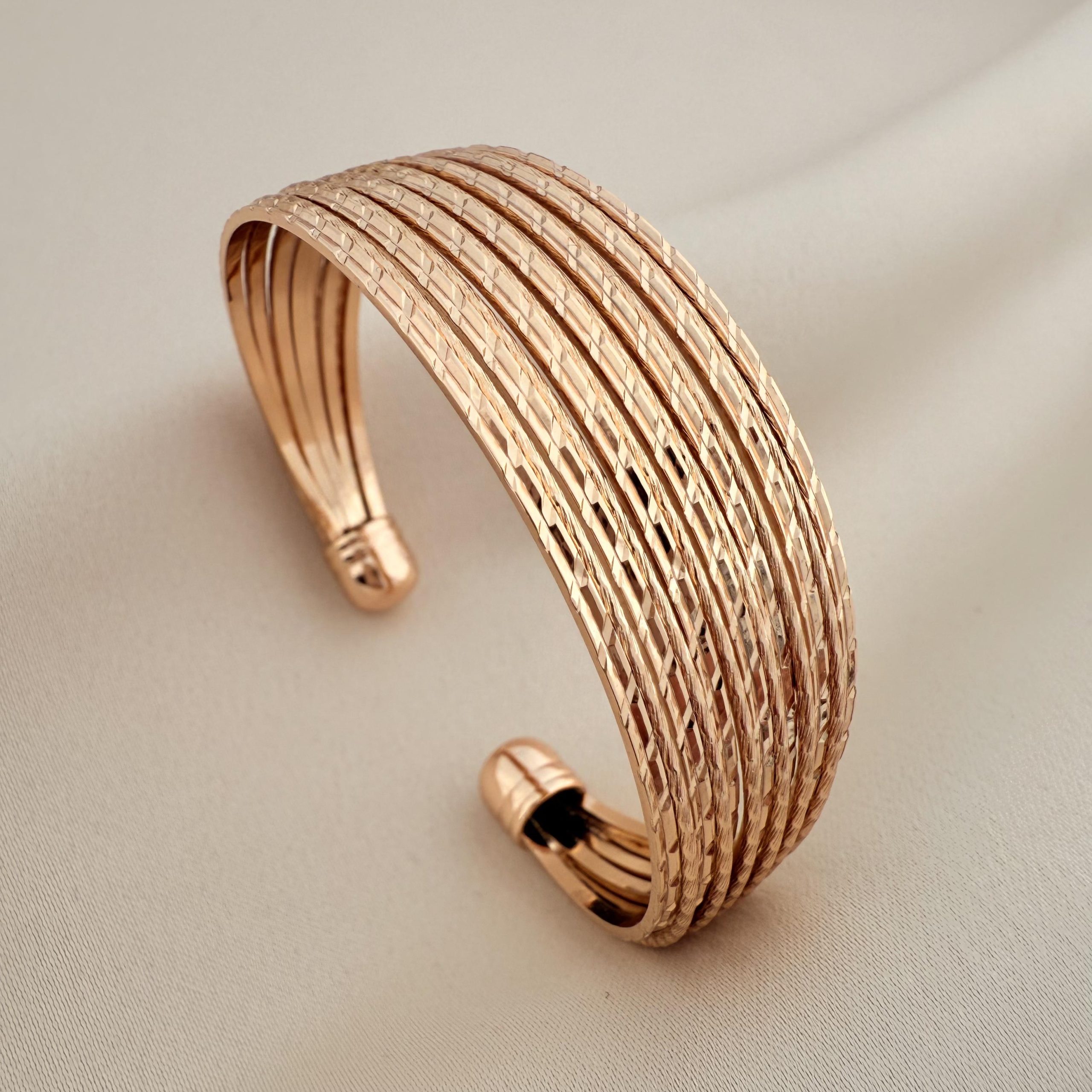 Xuping X001077162 Bangle Didikala (1) بنگل جولیا ژوپینگ مدل X001077162 - دیدی کالا | DiDikala