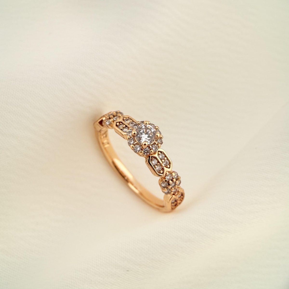 انگشتر جواهری ژوپینگ مدل R00119 - دیدی کالا | DiDikala